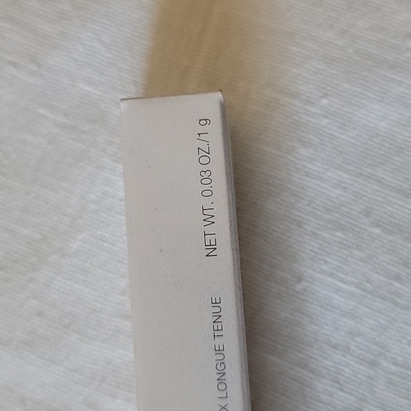 LimeLife by Alcone Enduring Eyeliner Pencil Duo - Picture 4 of 7